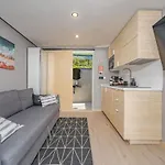 Modernes Studio- Terrasse Mit Meerblick Und Zugang Zur Brandung By Interhome São Vicente